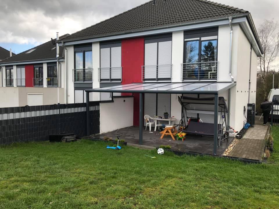 Terrassendach in Ratingen bauen zu günstigen und fairen Preisen. Firma "Excellent Bausysteme"
